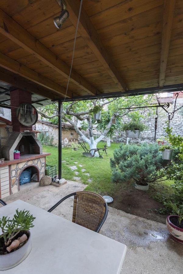 Aiwa Διαμέρισμα 130Τμ 1Ου Ορόφου Σε Διώροφη Οικία Anatoli  Esterno foto
